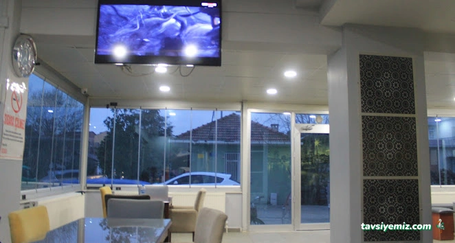 Bafra Olimpiyat Kapalı Çim Halı Saha(Sosyal Halı Saha)