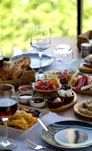 Bahar Eşmenler Kahvaltı Ve Süt Ürünleri