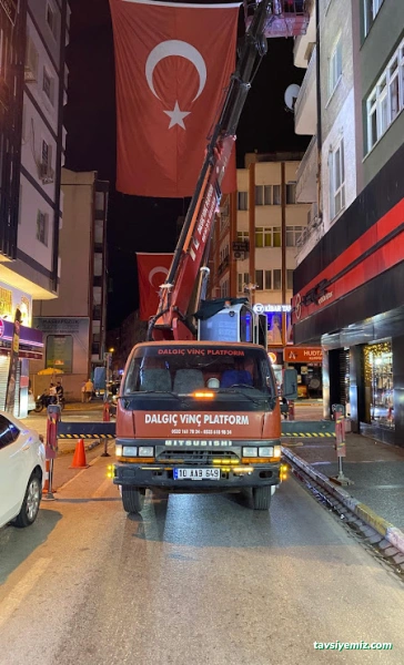 Balıkesir Vinç Ve Sepetli Vinç Kiralama Dalgıç Vinç