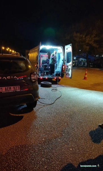 Baştürk Oto Lastik Akü Yol Yardım - Adana Çukurova - 1