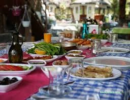 Begonvil Kahvalti Ve Kır Bahçesi