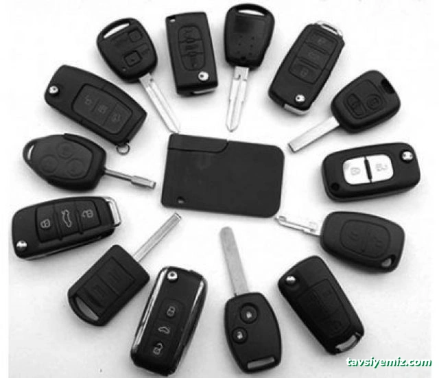 Beyaz Anahtar Ve Çilingir