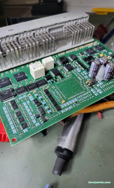 Beyinci Anıl - Gökçe Oto Elektronik Oto Beyin Servisi