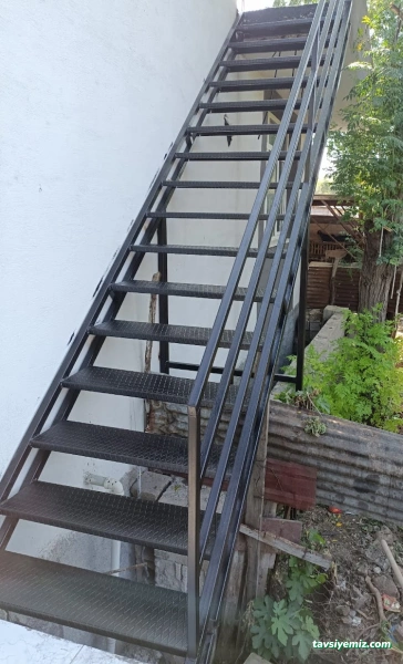 Bilgiç Metal Demir Doğrama Ve Kaynakcılık