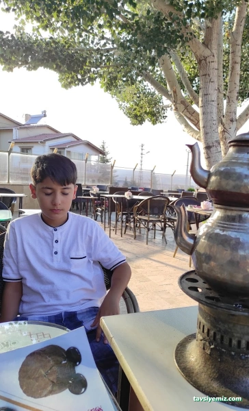 Bizim Ora Çay Bahçesi