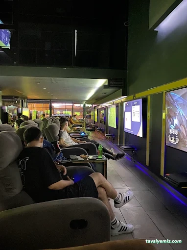 Black Playstation V.ı.p Lounge