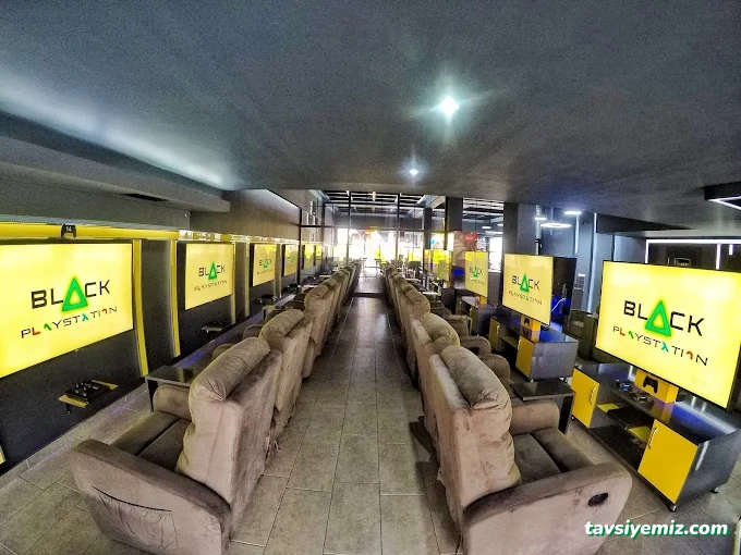 Black Playstation V.ı.p Lounge