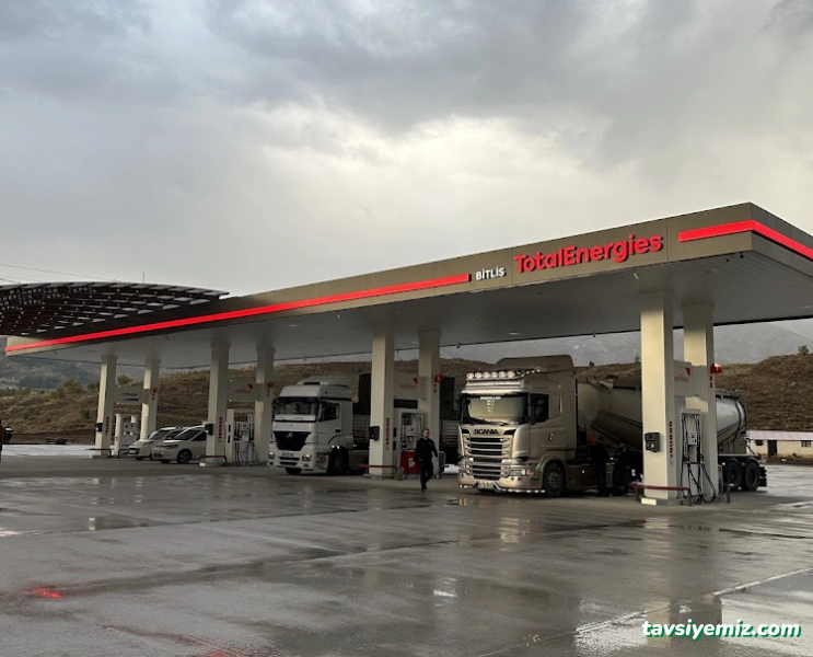 Bora Kardeşler Petrol (Total Energies)