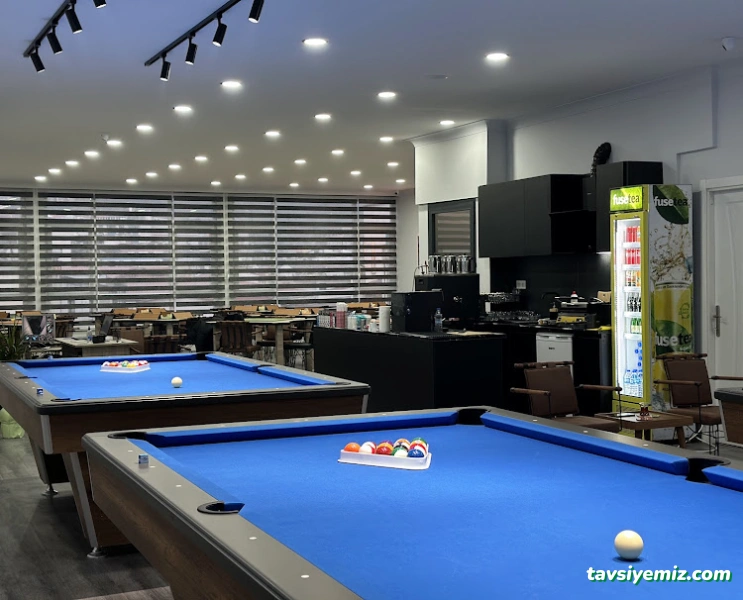 Break Cafe & Bilardo