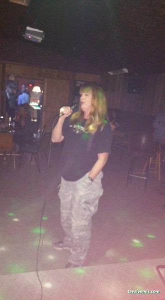 B&S Karaoke World