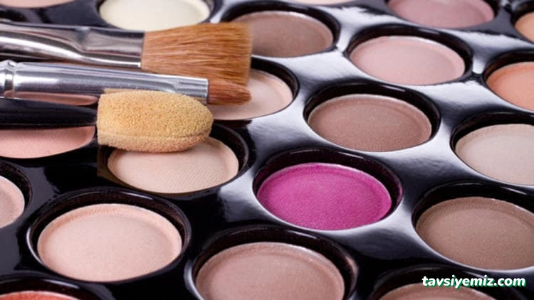 Buğday Pazarı Mahallesi Çarşamba Pazarı Caddesi No:4 69 Nolu Mağaza Merkez, 18100 Çankırı Merkez/Çankırı