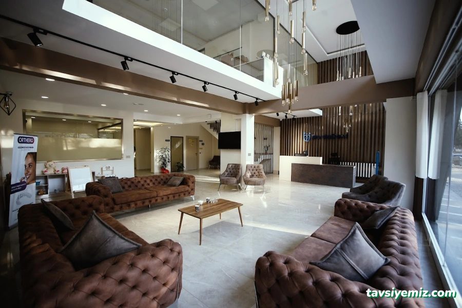 Burdadent Ağız Ve Diş Sağlığı Polikliniği