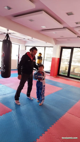 Bursa Kick Boks