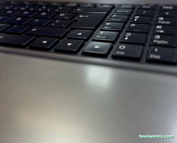 Bursa Projeksiyon Tamiri Notebook Laptop Tamiri