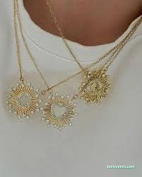 Çağla Küçükbulut Accesories