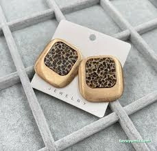 Çağla Küçükbulut Accesories