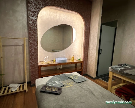 Castles Spa & Wellness