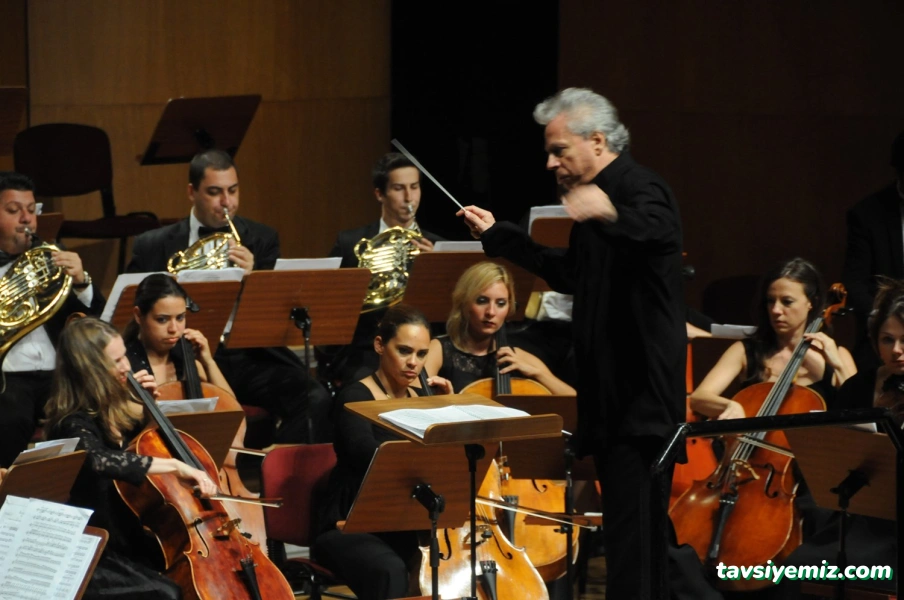 Cemal Reşit Rey Konser Salonu