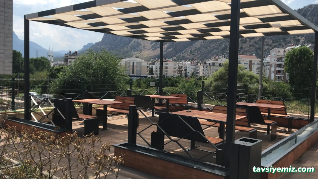 Cemre Demir Doğrama