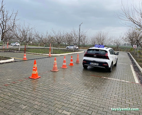 Ceylan Sürücü Kursu