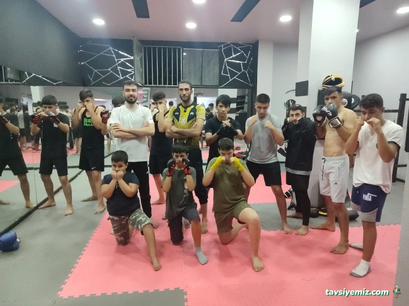 Ch Fight School