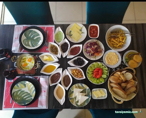 Çınar Kahvaltı Salonu Cafe