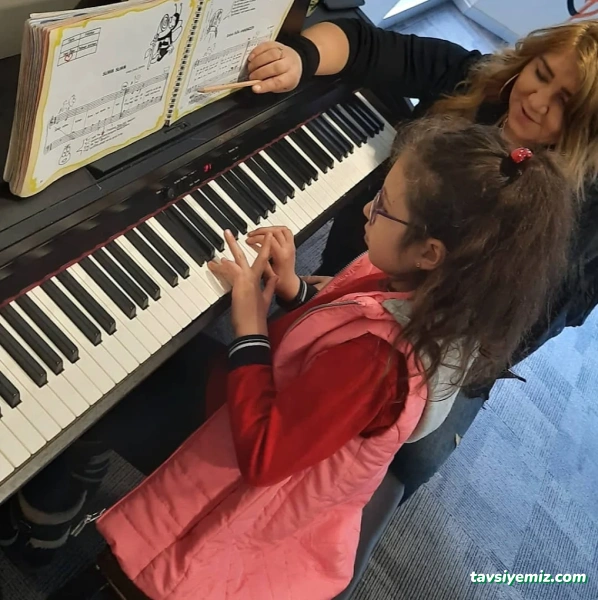 Çınar Müzik Ve Resim Kursu