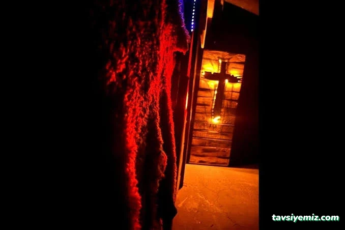 Cinnet Köşkü Korku Evi