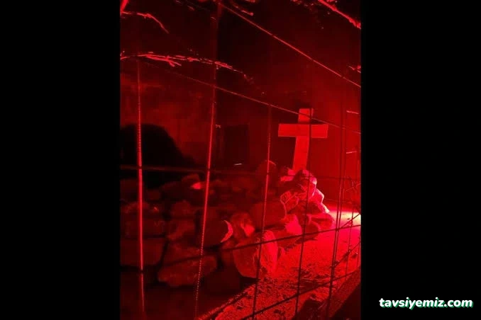 Cinnet Köşkü Korku Evi