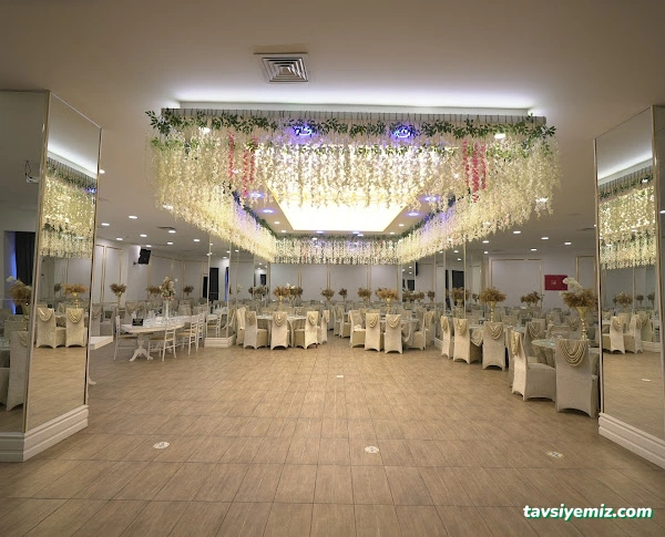 Çırağan Park Balo Düğün Davet Salonları