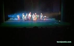 Cüneyt Gökçer Sahnesi