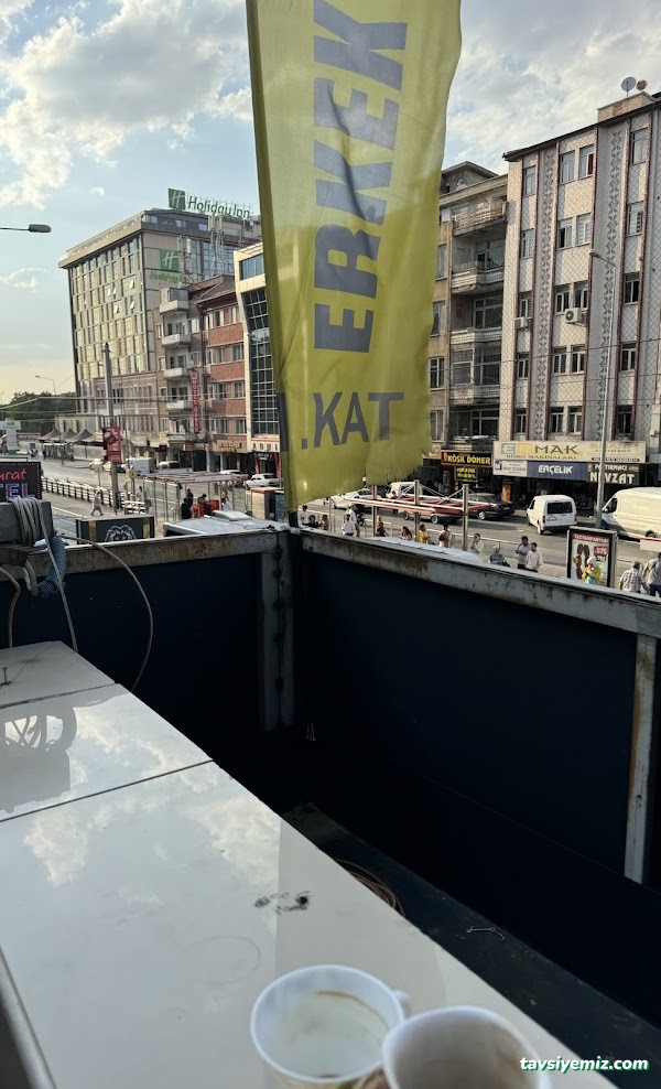 Oğuzhan Bozkaya Erkek Kuaförü