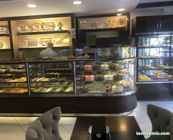 Canoğlu Pastaneleri