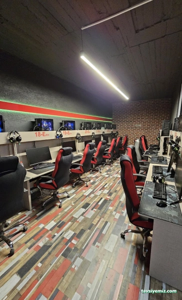 Çiçek Internet Cafe