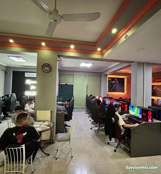 Yakamoz İnternet Cafe & İletişim