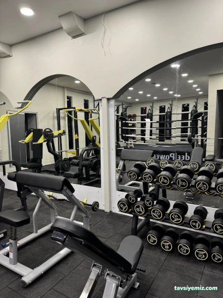 Deepower Boks & Fitness