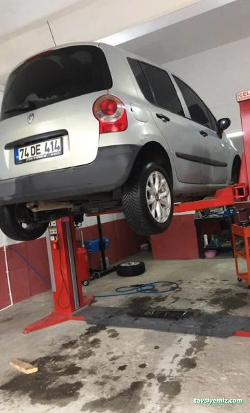 Demir Oto Bakım Servisi