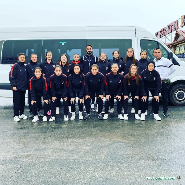 Denizli Sultanlarspor Kadın Futbol Kulübü