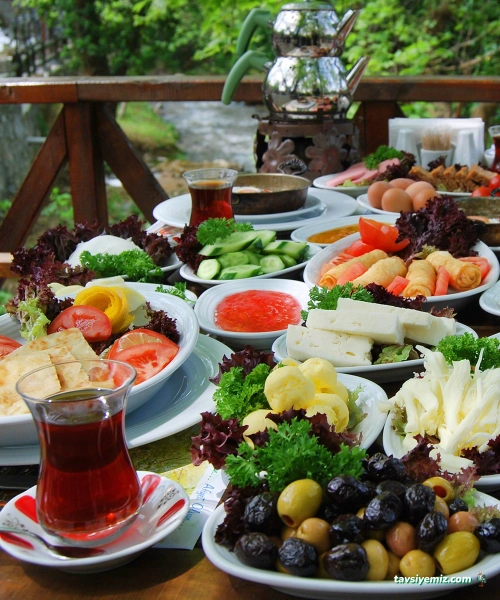 Derebahçe Sosyal Tesisleri Restaurant