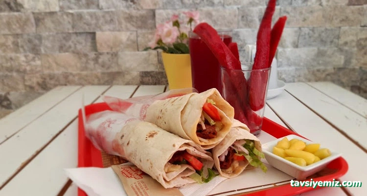 Dereboyu Dürümcüsü