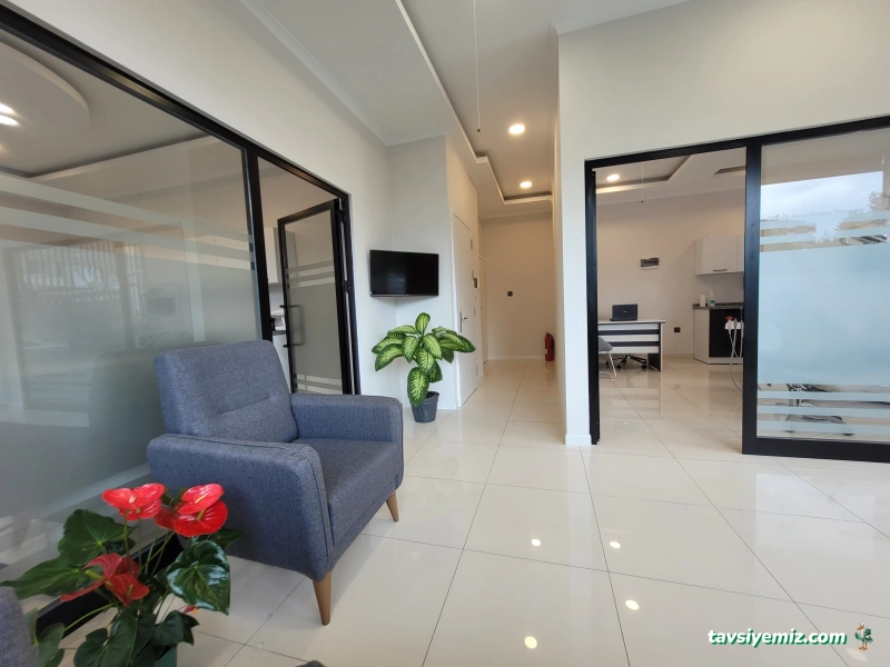 Diş Hekimi Dt. Efkan Arda Yücesan