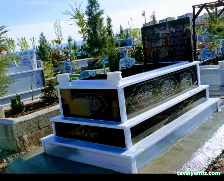 Diyarbakır Mezarcılık (Sedat Usta)