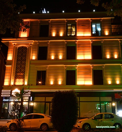 D’lux Boutique Hotel