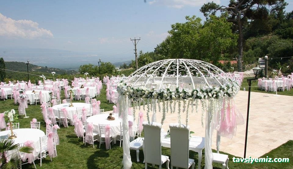 Dolunay Park Kır Düğün Salonu