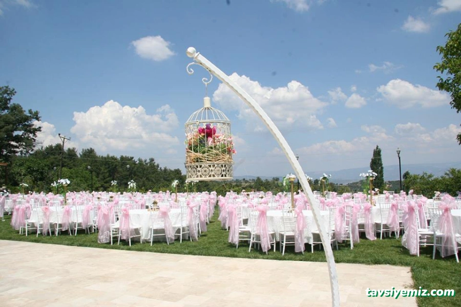 Dolunay Park Kır Düğün Salonu