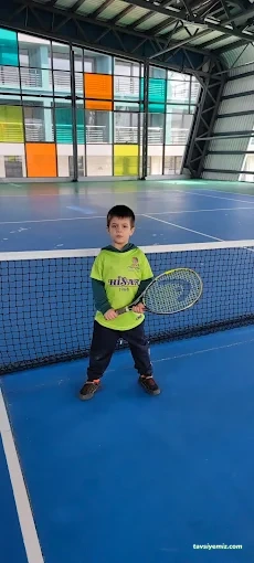 Dört Mevsim Tenis Kulübü