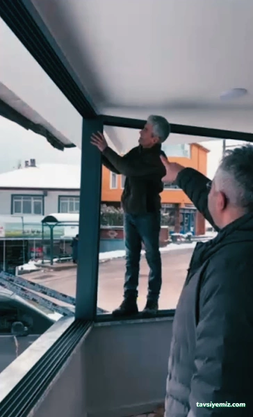 Dostlar Kıraathanesi