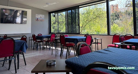 Dostlar Kıraathanesi