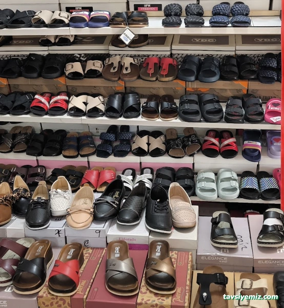 Dünya Ayakkabı Ve Çanta Merkezi