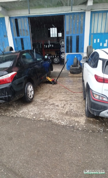 Düzce Ümit 7/24 Mobil Oto Lastik Yol Yardimi